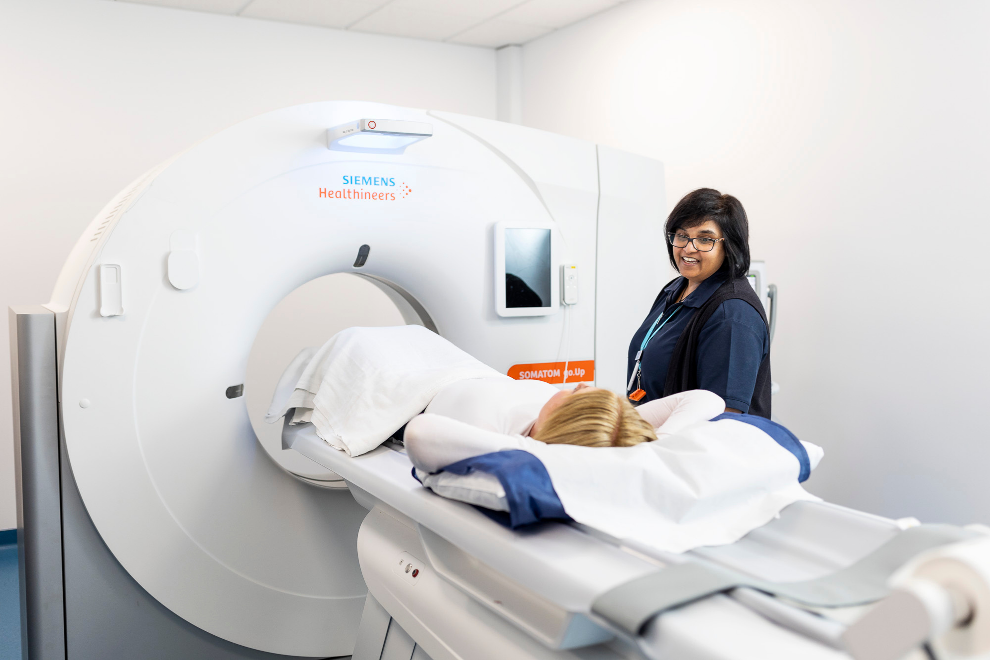 Female Doctor Doing MRI Procedure to Female Patient | Australia Radiology Clinic | Capital Radiology